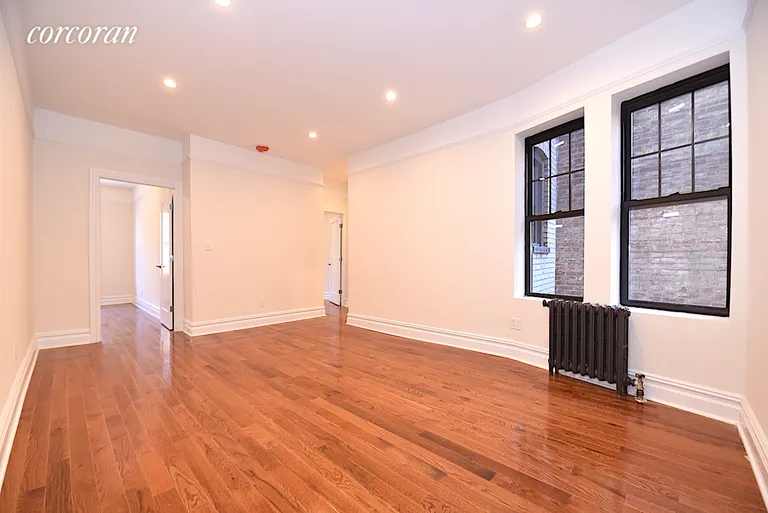 New York City Real Estate | View 25-41 30th Road, 4H | room 3 | View 4