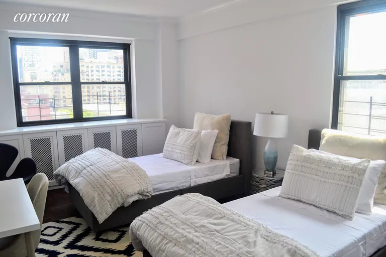 New York City Real Estate | View 176 East 77th Street, 10JK | room 7 | View 8