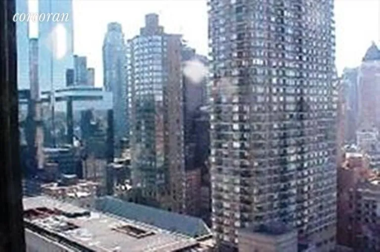New York City Real Estate | View 161 West 61st Street, 36B | room 1 | View 2