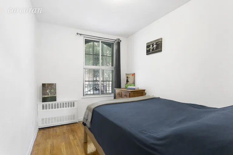 New York City Real Estate | View 139 Waverly Place, 2A | room 1 | View 2
