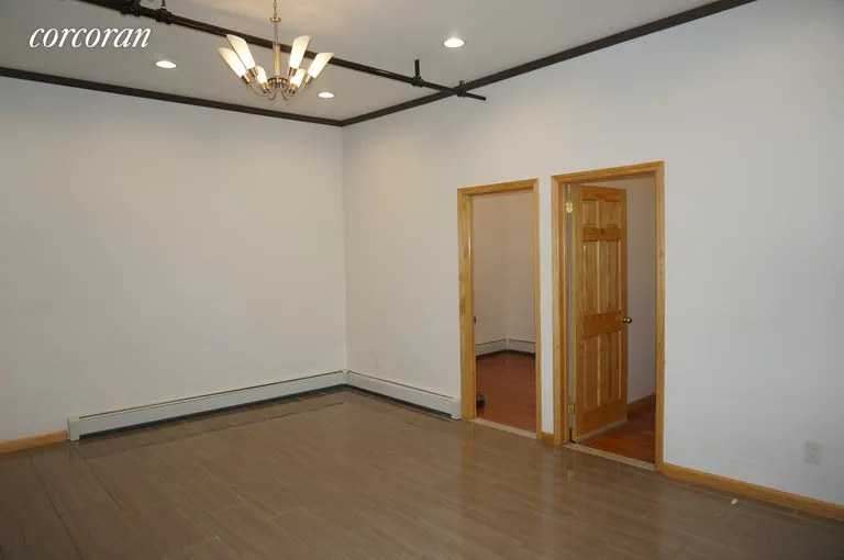 New York City Real Estate | View 268 39th Street, 2F | room 2 | View 3