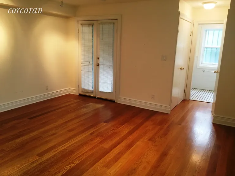 New York City Real Estate | View 12 Fiske Place, 1 | room 2 | View 3