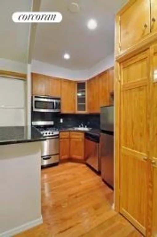 New York City Real Estate | View 423 16th Street, 8 | room 1 | View 2