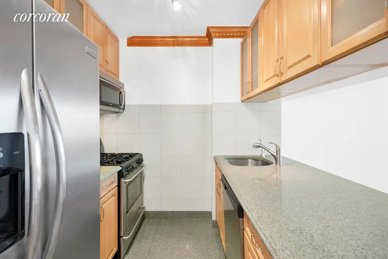 New York City Real Estate | View 350 West 50th Street, 4U | 2 | View 8