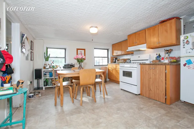 New York City Real Estate | View 195 Court Street, 3 | room 3 | View 4