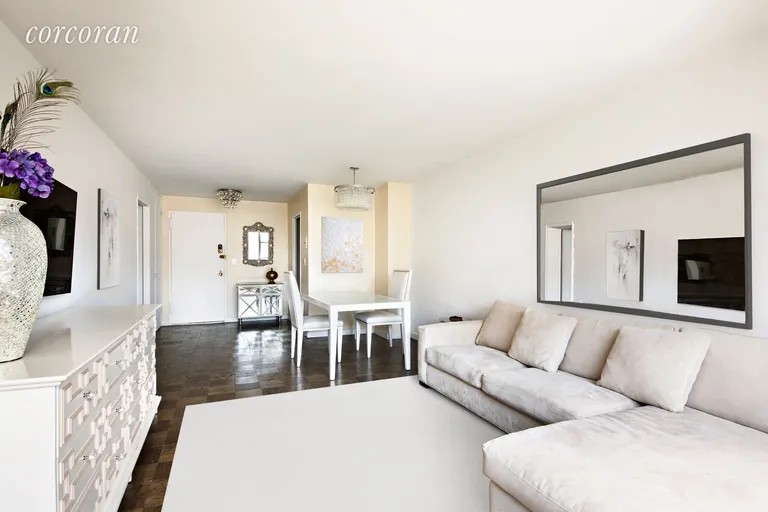 New York City Real Estate | View 7 East 14th Street, 912 | room 1 | View 2