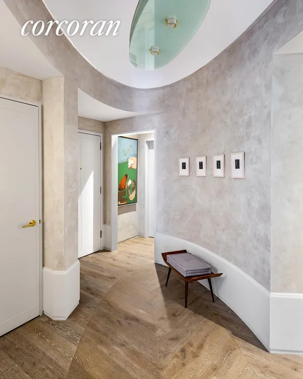 New York City Real Estate | View 180 East 88th Street, 9A | Spacious Gallery | View 2