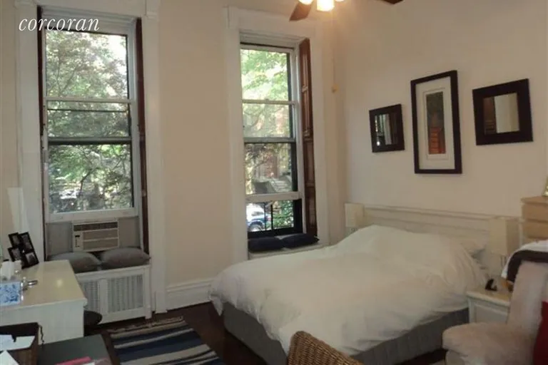 New York City Real Estate | View 28 8th Avenue, 4 | room 2 | View 3