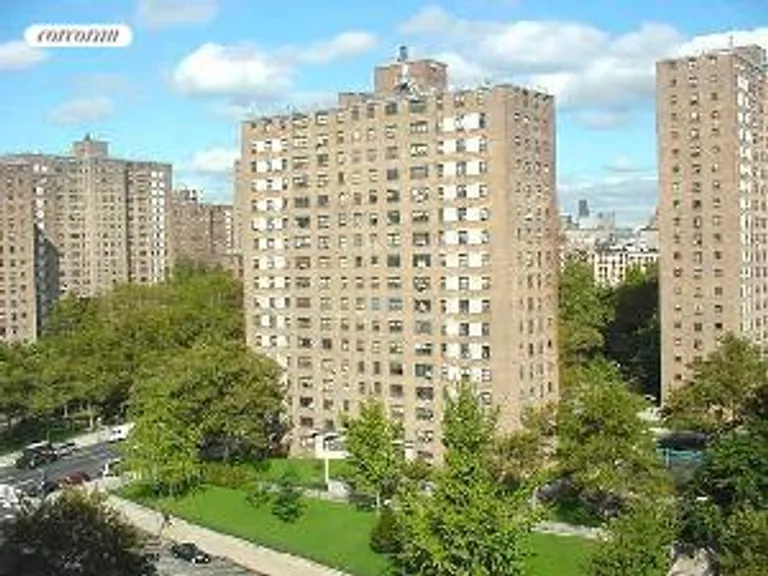 New York City Real Estate | View 392 Central Park West, 11V |  Open Views | View 9