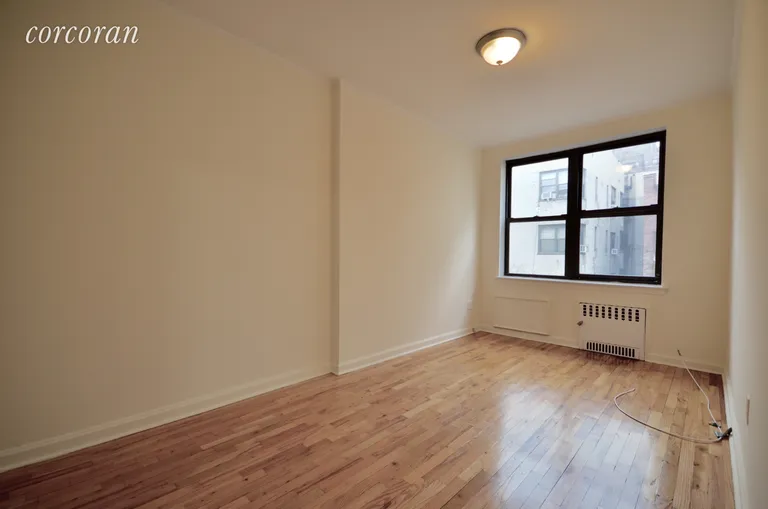 New York City Real Estate | View 222 East 75th Street, 2E | room 1 | View 2