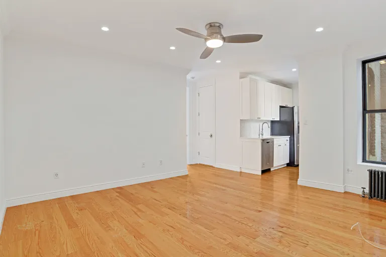 New York City Real Estate | View 241 Ocean Parkway, B2 | Living Room | View 4