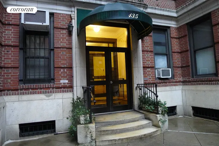 New York City Real Estate | View 135 West 16th Street, 64 | Building entry | View 6