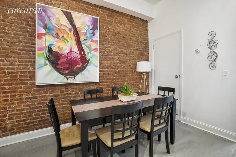 New York City Real Estate | View 577 Broadway, 4 | 2 Beds, 1 Bath | View 1
