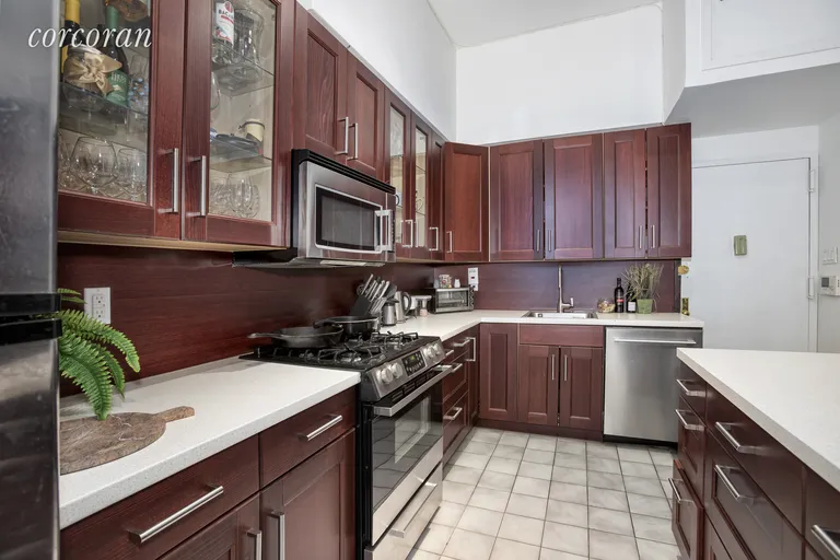 New York City Real Estate | View 577 Broadway, 4 | Kitchen with island  | View 3