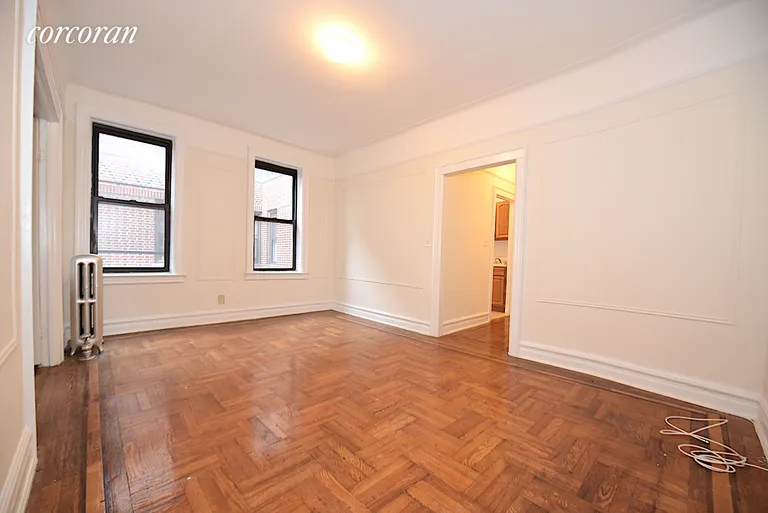 New York City Real Estate | View 31-50 33rd Street, 8C | room 1 | View 2