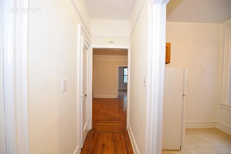 New York City Real Estate | View 31-50 33rd Street, 8C | room 10 | View 11