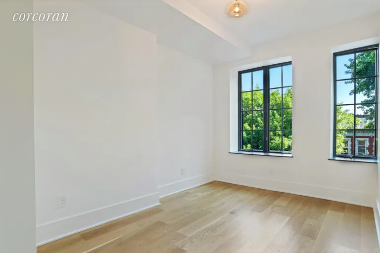 New York City Real Estate | View 633 Prospect Place, 4 | 2nd Bedroom | View 5