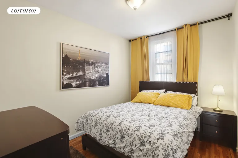 New York City Real Estate | View 221 16th Street, 2H | room 2 | View 3