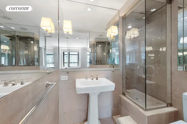 New York City Real Estate | View 43 West 61st Street, 22J | room 3 | View 4