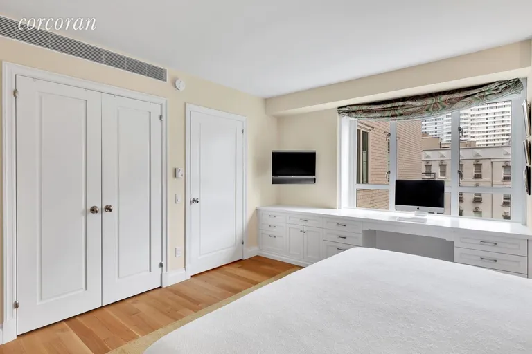 New York City Real Estate | View 200 East 66th Street, D6-06 | room 5 | View 6