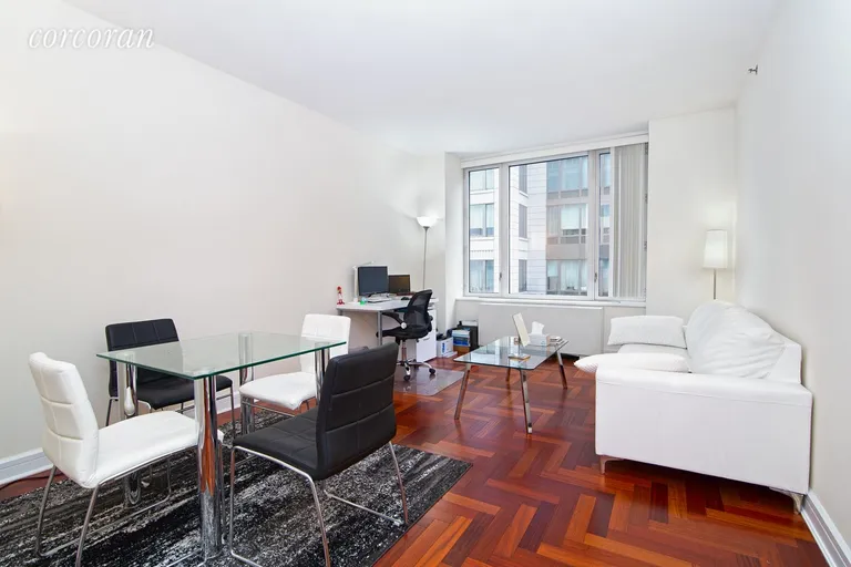 New York City Real Estate | View 220 Riverside Boulevard, 8P | room 2 | View 3
