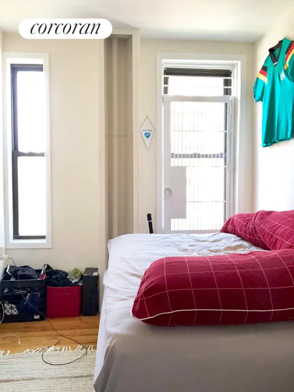 New York City Real Estate | View 242 East 10th Street, 17 | room 4 | View 5