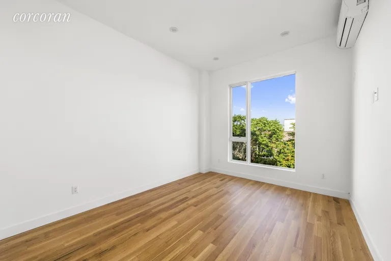 New York City Real Estate | View 625 East 18th Street, 4B | room 4 | View 5
