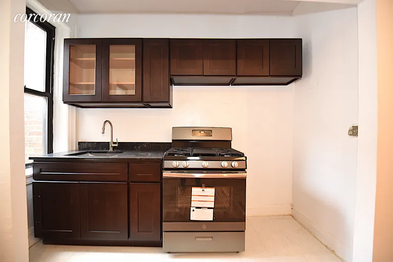 New York City Real Estate | View 26-80 30th Street, 4-R | room 1 | View 2