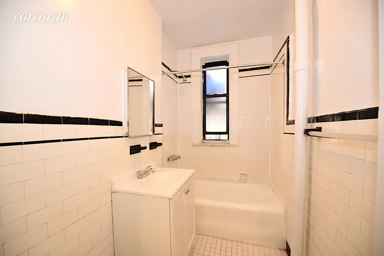 New York City Real Estate | View 26-80 30th Street, 4-R | room 7 | View 8