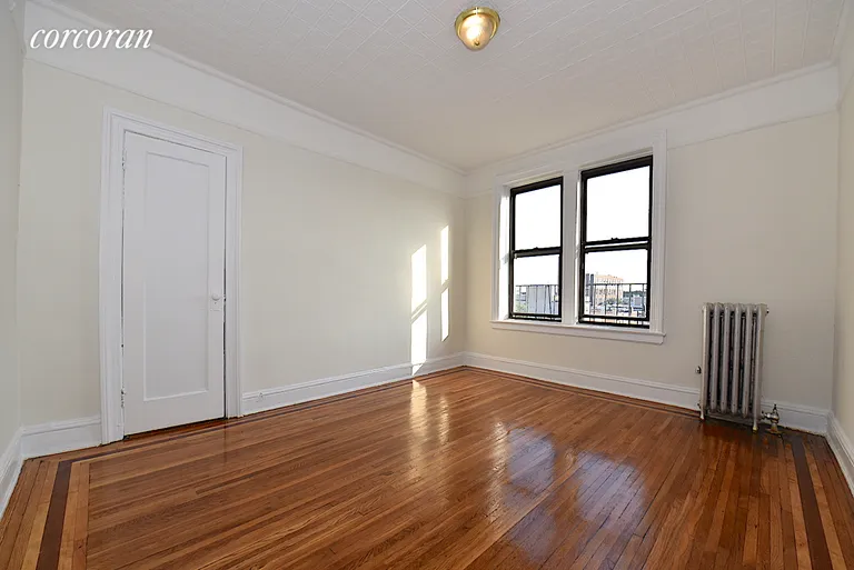 New York City Real Estate | View 22-05 37th Street, 4D | room 3 | View 4