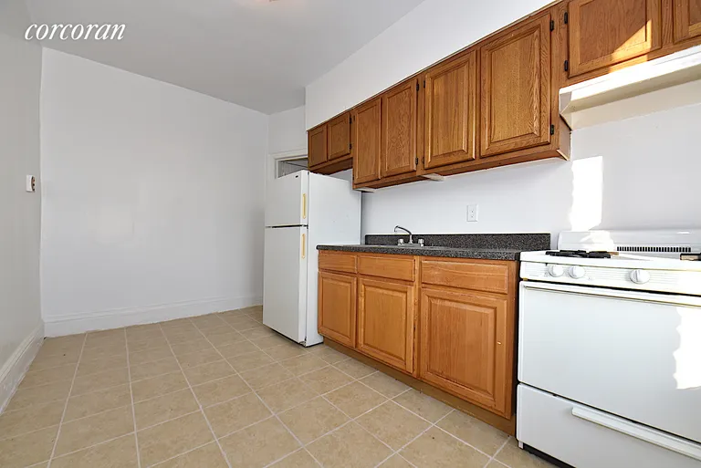 New York City Real Estate | View 22-05 37th Street, 4D | room 7 | View 8