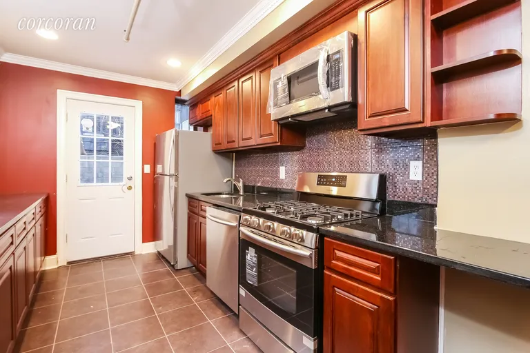 New York City Real Estate | View 406 West 146th Street, GARDEN | room 2 | View 3