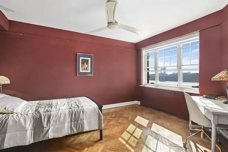 New York City Real Estate | View 200 Cabrini Boulevard, 19 | room 3 | View 4