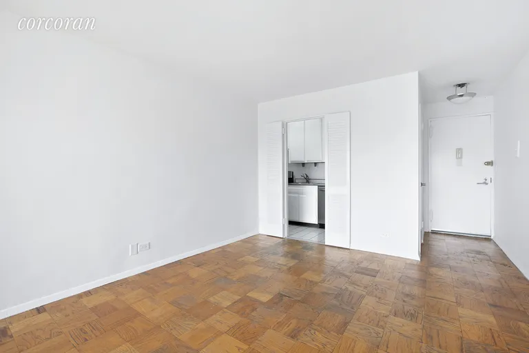 New York City Real Estate | View 115 East 9th Street, 14B | room 2 | View 3