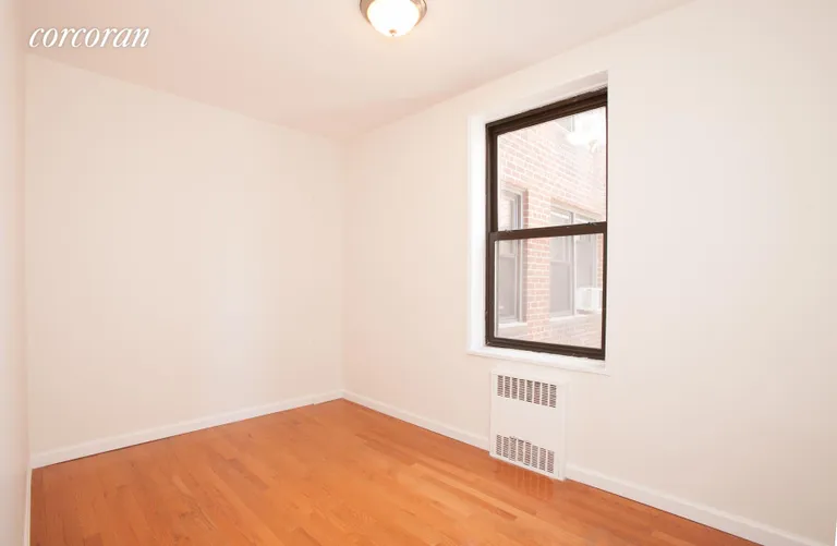 New York City Real Estate | View 160 Ocean Parkway, 4F | room 2 | View 3
