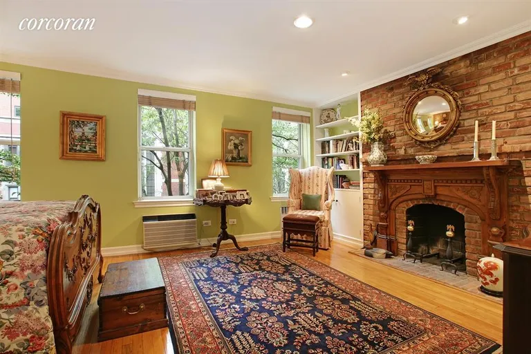 New York City Real Estate | View 241 East 31st Street, 3 | Master Bedroom | View 4