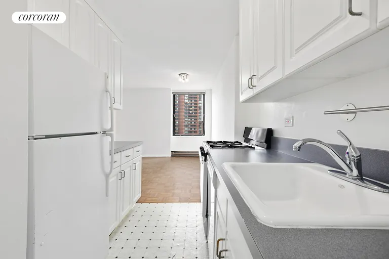 New York City Real Estate | View 1623 Third Avenue, 16C | Kitchen | View 7