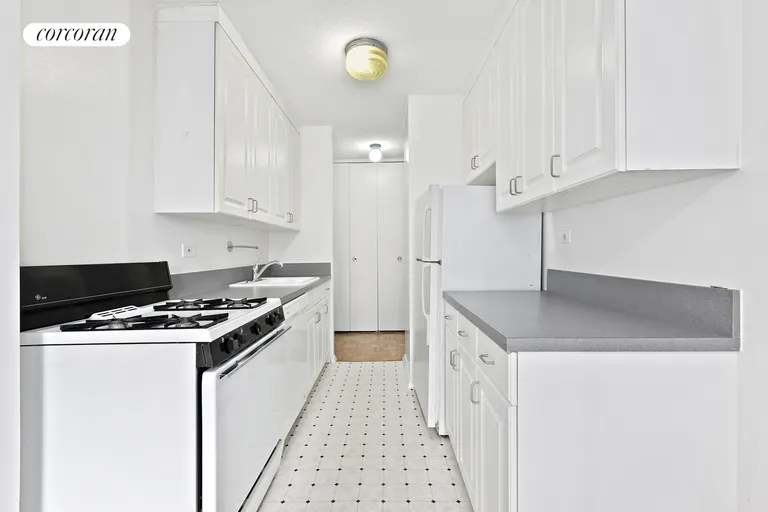 New York City Real Estate | View 1623 Third Avenue, 16C | Kitchen | View 8