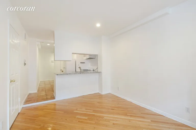 New York City Real Estate | View 244 East 32Nd Street, 3R | room 3 | View 4
