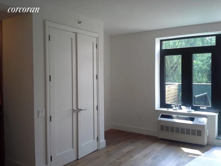 New York City Real Estate | View 47-34 11th Street, 101 | room 1 | View 2