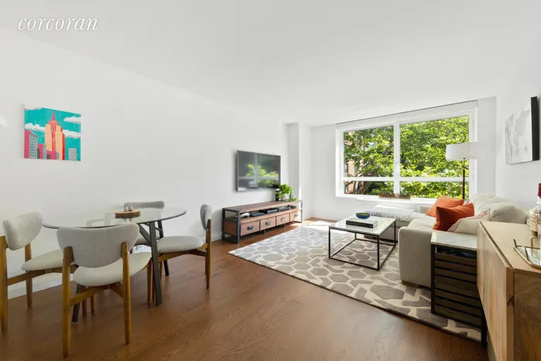 New York City Real Estate | View 200 East 94th Street, 125 | room 1 | View 2