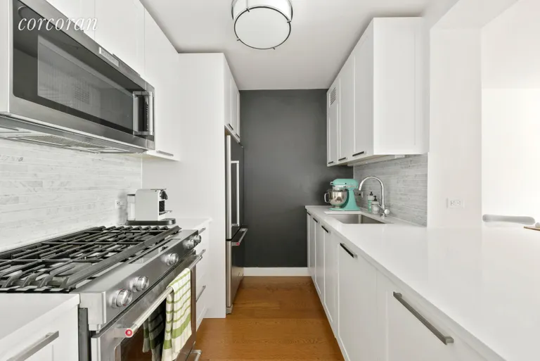 New York City Real Estate | View 200 East 94th Street, 125 | 1 Bed, 1 Bath | View 1