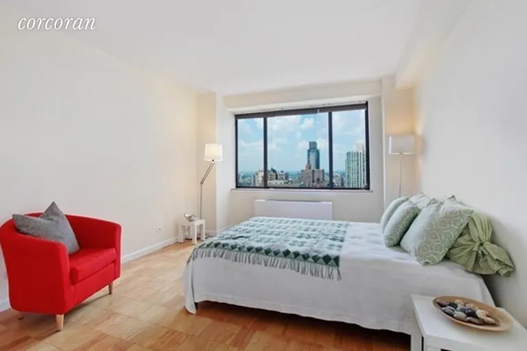 New York City Real Estate | View 45 East 25th Street, 21A | Large bedroom with Park and skyline view! | View 3