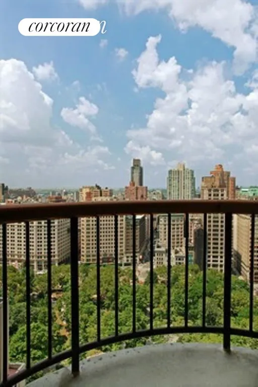 New York City Real Estate | View 45 East 25th Street, 21A | Private balcony overlooking the park! | View 5