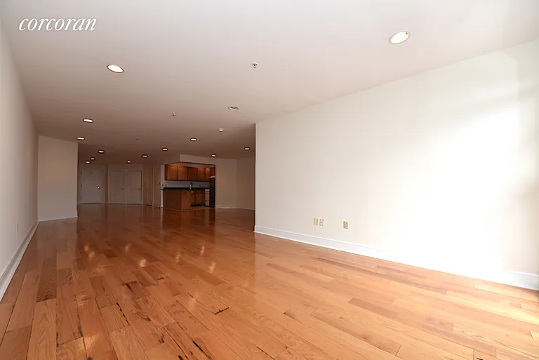 New York City Real Estate | View 19-19 24th Avenue, L502 | room 4 | View 5