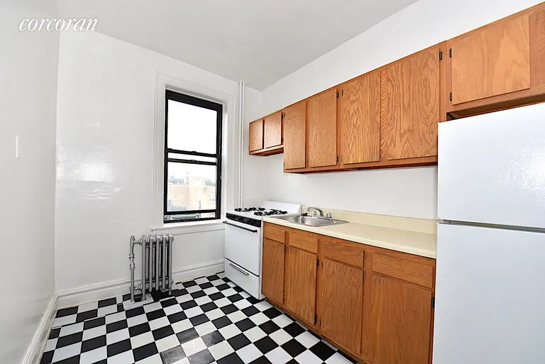 New York City Real Estate | View 26-80 30th Street, 4-F | room 5 | View 6