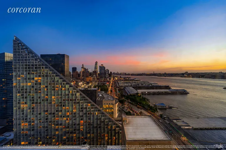 New York City Real Estate | View 10 Riverside Boulevard, 32F | room 1 | View 2