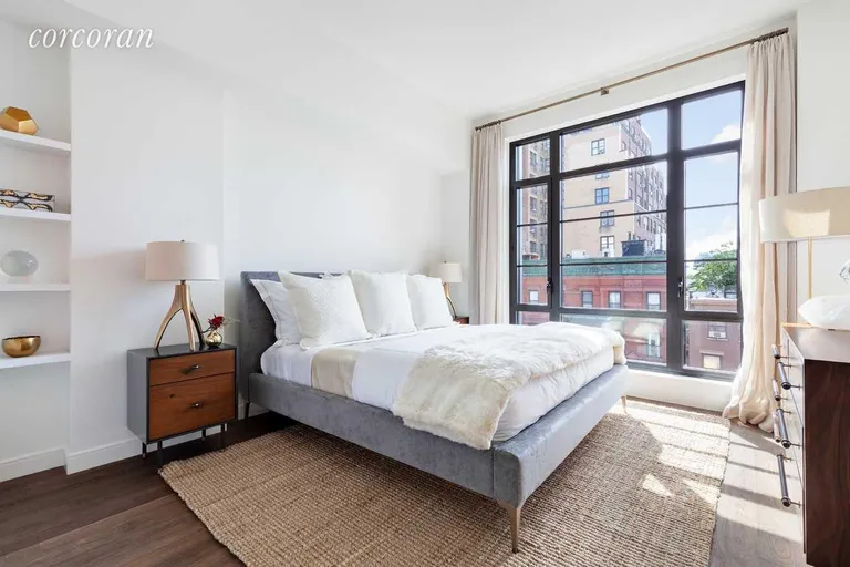 New York City Real Estate | View 211 West 14th Street, 2A | room 3 | View 4