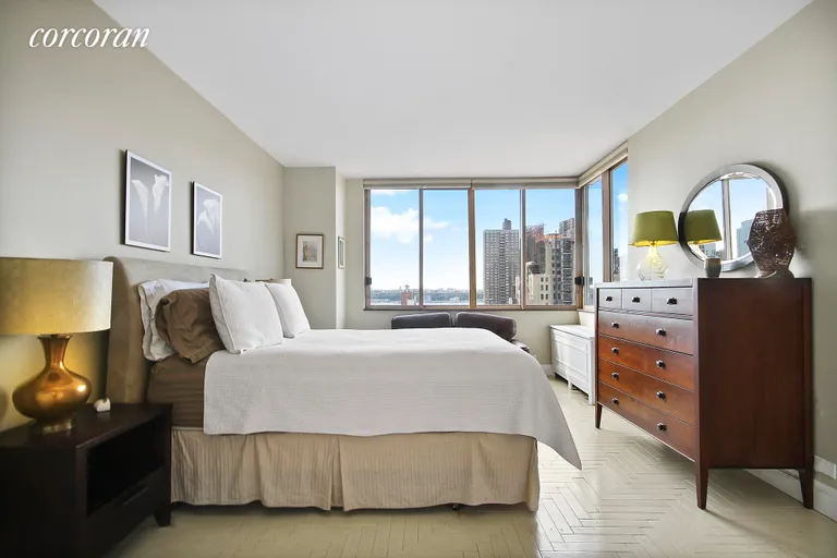 New York City Real Estate | View 350 West 50th Street, 17F | 2 | View 3