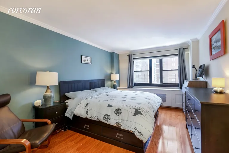 New York City Real Estate | View 235 East 87th Street, PHL | room 4 | View 5